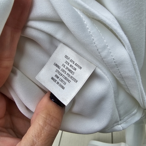 Francesca’s Collections Ivory Off-Shoulder Dress–Knit Fit & Flare Cocktail Ready - Picture 14 of 17